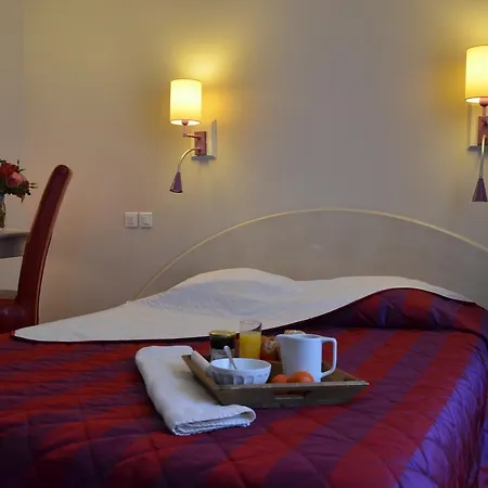 Hotel Le Progrés Dorlotel